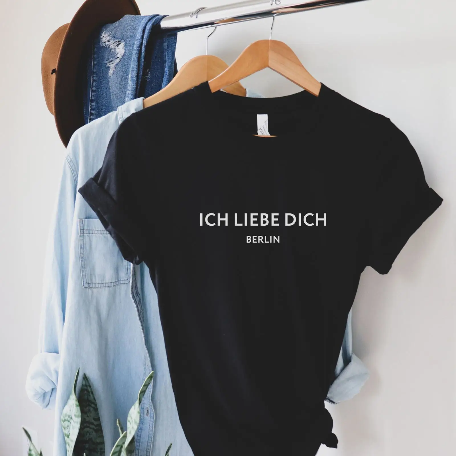 Vintage Fashion Berlin - เสื้อยืด Ich Liebe Dich แบรนด์ Berlin