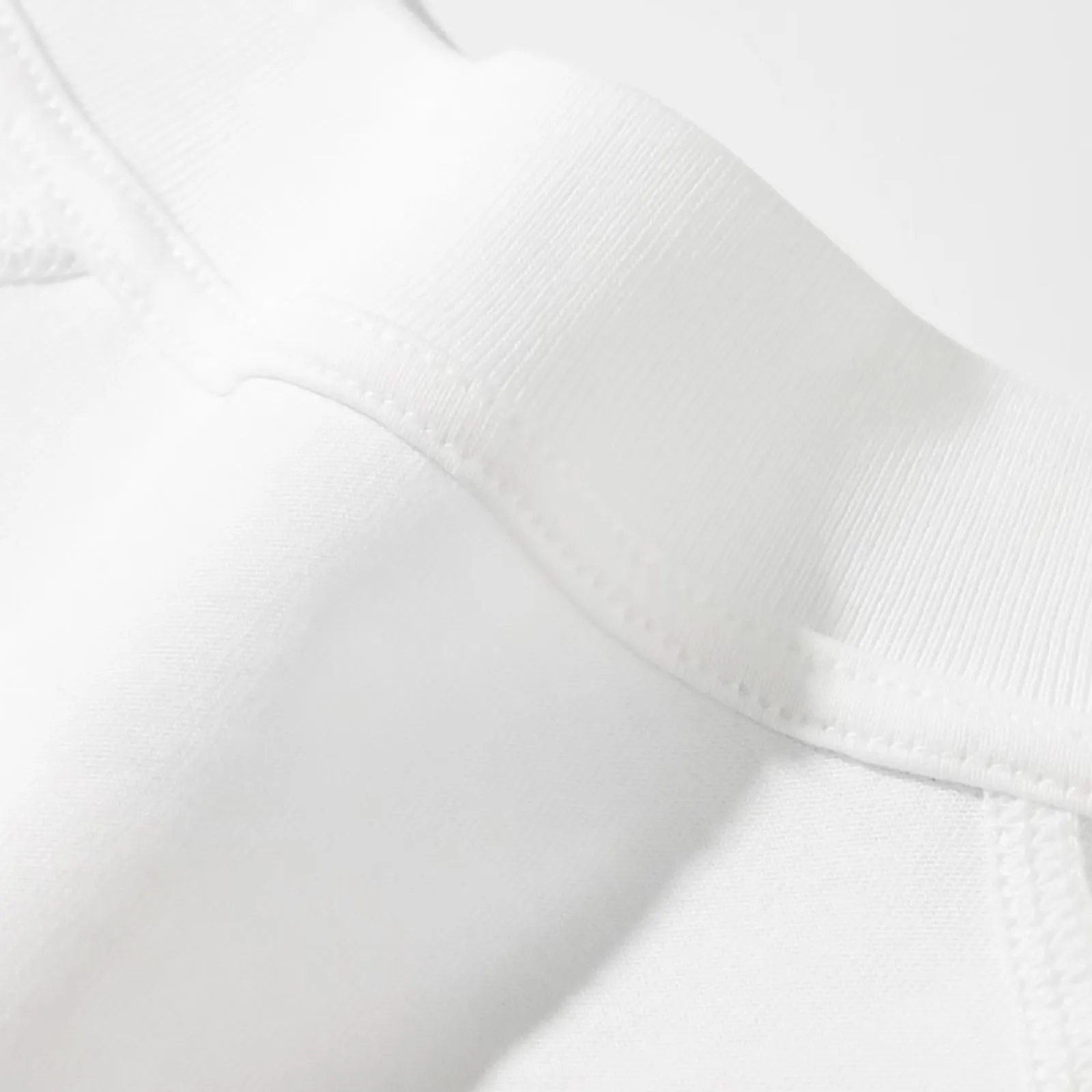 เสื้อยืดวินเทจ Fred Again สไตล - Vintage Fashion Houses บทวิจารณ์และราคา