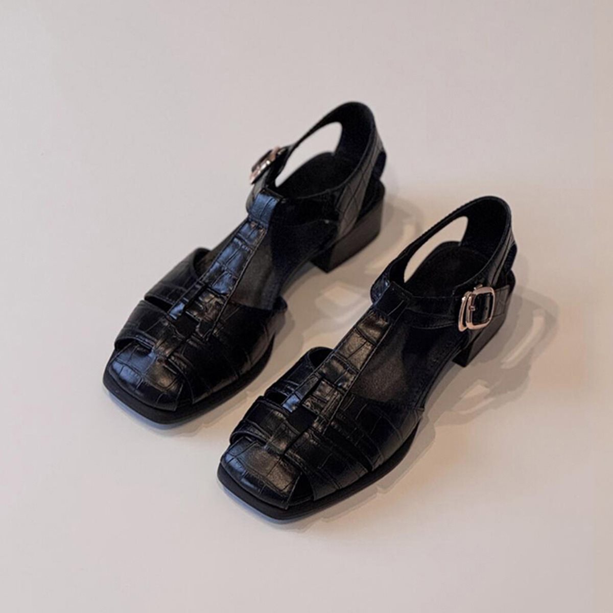 รองเท้าแตะสตรีฤดูร้อนแฟชั่นใหม - Vintage Fashion Heels บทวิจารณ์และราคา