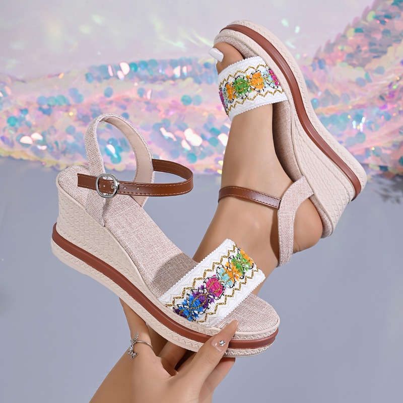 รองเท้าส้นเตารีดแบบสานสไตล์โบฮ - Vintage Style Women Fashion บทวิจารณ์และราคา